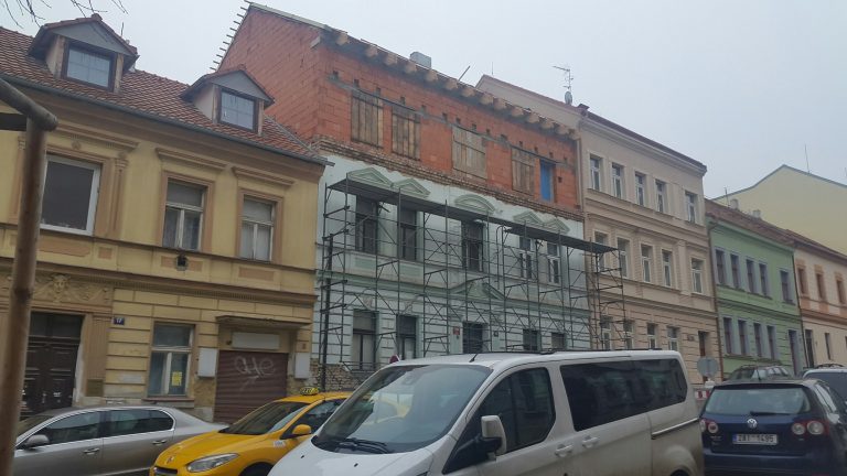 Hrubá stavba bytového domu dokončena