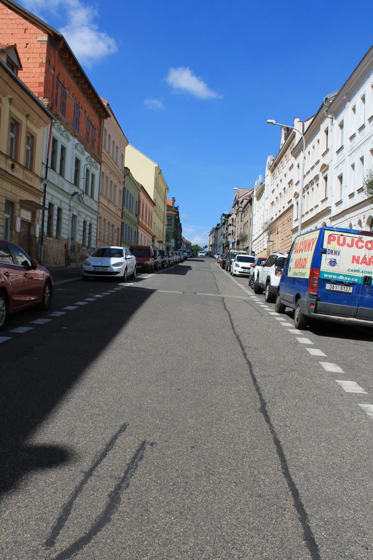 Stavební práce na projektu Šlikova 19, Praha 6 v plném proudu